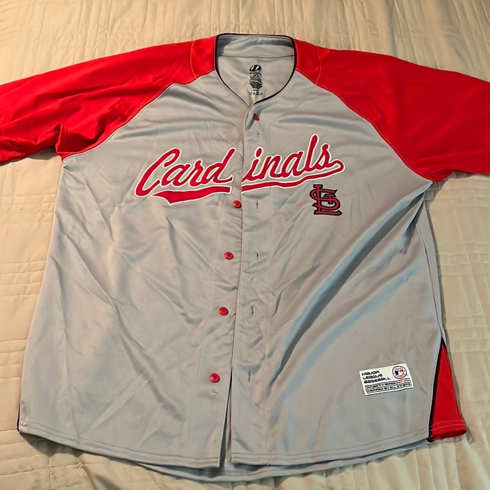 Mens 2XL STL Cardinal shirt